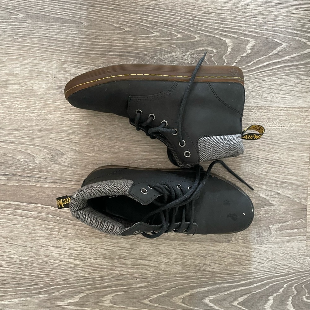 Doc marten leather ankle boots with houndstooth lining